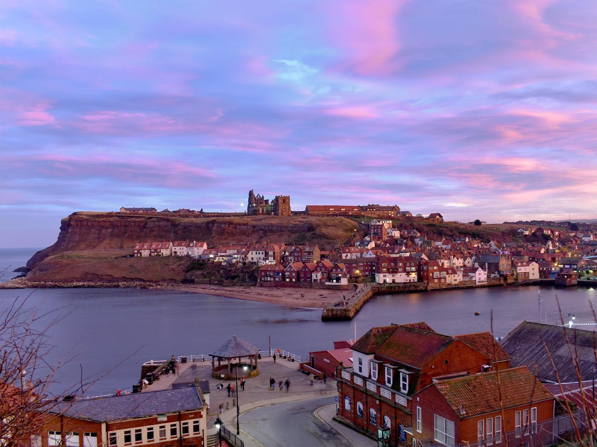 Villa Harlie House Whitby Esterno foto